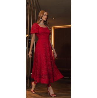 VESTIDO DE RENDA COM MANGA