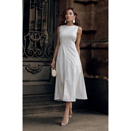 VESTIDO SEM MANGA COURO